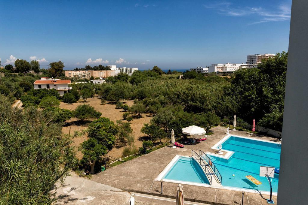 Aphrodite Apartments Kallithéa Quarto foto
