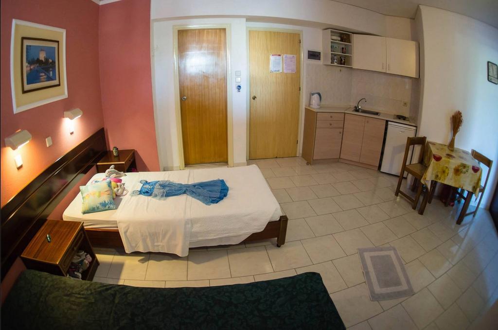 Aphrodite Apartments Kallithéa Quarto foto